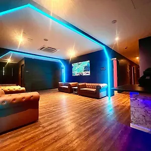 Arena Esports @ Orchard Hotel Singapour